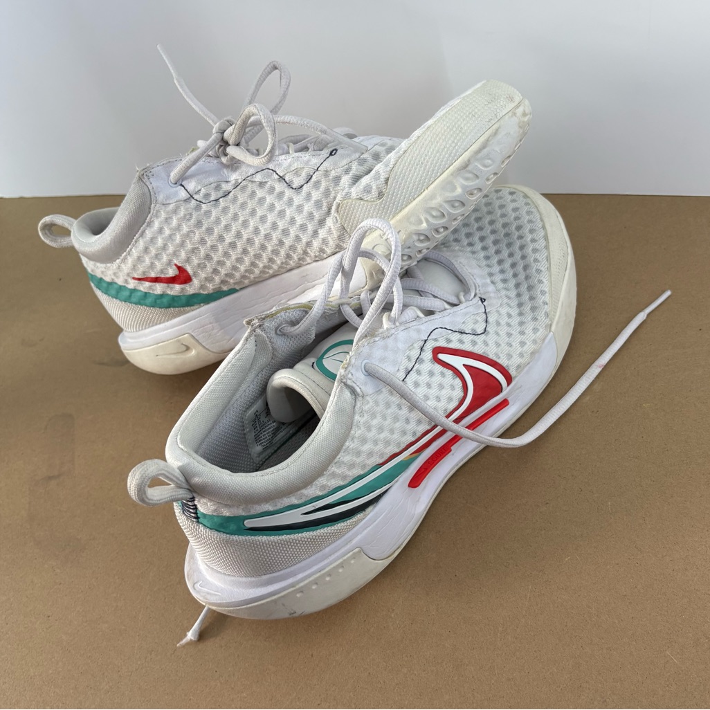 Nike White With Green And Red Accents Tennis Court Pro Shoes, Women's Size 8,